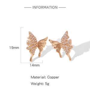 Détails des boucles d'oreilles papillon or rose avec matériau cuivre et dimensions