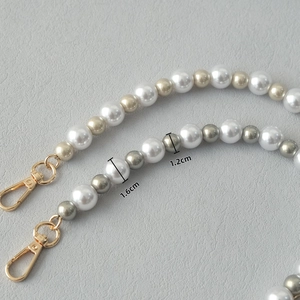 Bandoulière en perles acryliques de 1,2 cm et 1,6 cm avec fermoirs mousquetons dorés chic