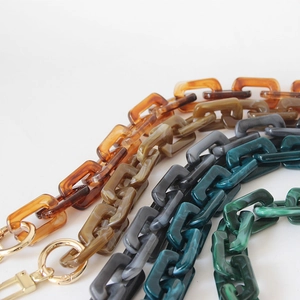 Colorful acrylic chain strap with tortoise and marble patterns for shoulder bags