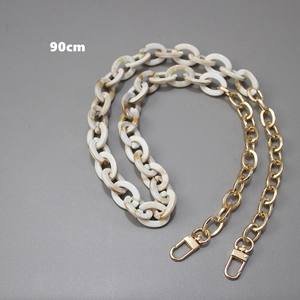 Detailed 90cm strap with marble acrylic links and golden metal chain for handbags