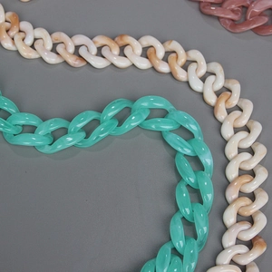 Chunky acrylic resin handbag chains in marble and mint green colors for fashion bags