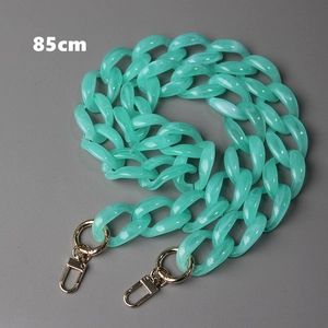 Detail of 85cm mint green acrylic bag chain with marble texture and gold metal clasps