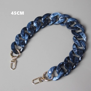 Detail of 45cm blue and white marble resin chunky chain with gold lobster clasps