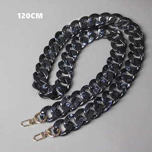 Detail of 120CM chunky marble acrylic chain strap with gold metal lobster clasps