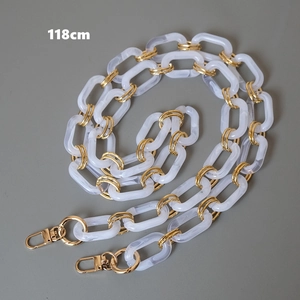 Close-up of 118cm white marble acrylic chunky chain with gold lobster clasps and rings
