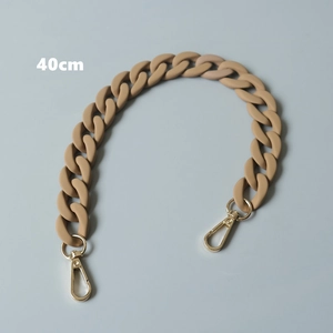 Detail of 40cm matte beige acrylic chain with gold metal lobster clasps for handbags