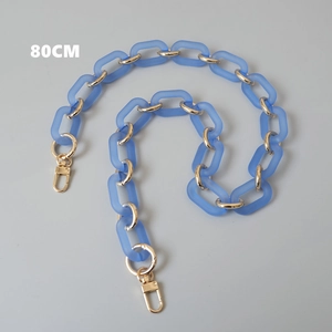 Detailed 80cm handbag strap with alternating blue matte acrylic and gold metal links