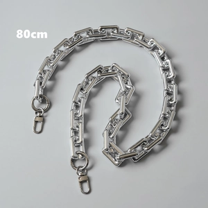 Close-up of 80cm silver acrylic chain strap with lobster clasps and metallic finish
