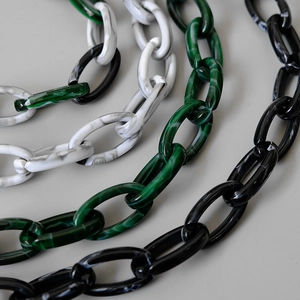 Acrylic resin bag chain with chunky marble green and black links for DIY straps