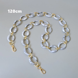 Detail of 120cm marble acrylic and gold resin chain strap for bags with lobster clasps