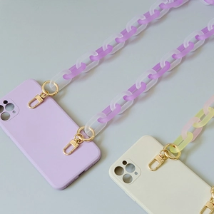 Catena in acrilico satinato con cover opache per telefono in viola e beige