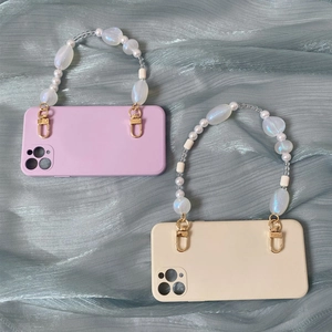 Colorful handmade beaded handle strap for mobile phone cases with pearl accents