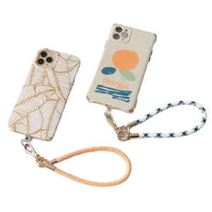 Ensemble de coques de téléphone avec cordons décoratifs et motifs artistiques variés