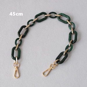 Detail of 45cm dark green marble resin and gold metal chain strap with lobster clasps