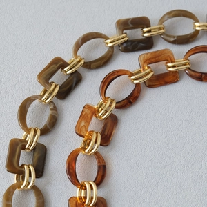 Olive green and amber resin chain strap with gold metal rings for fashion handbags