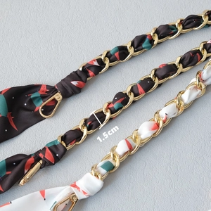Fashionable 1.5cm wide chain handbag strap with colorful woven scarf and gold metal clasps