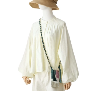 Crossbody phone case with wavy pattern and luxury green silk ribbon metal chain strap