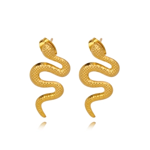 Elegant 18k gold snake-shaped earrings with detailed scale texture and modern geometric design