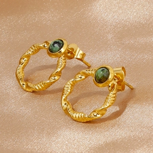 18k gold vintage emerald twisted oval stud earrings with retro bohemia pattern