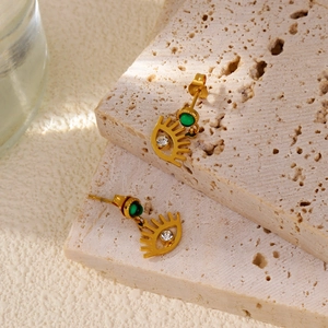 Orecchini Occhio del Male in oro 18k con perle di malachite verde e zirconi