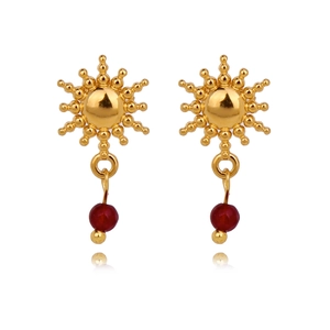 Orecchini a girasole bohémien in acciaio dorato con ciondoli a sfera di rubino rosso