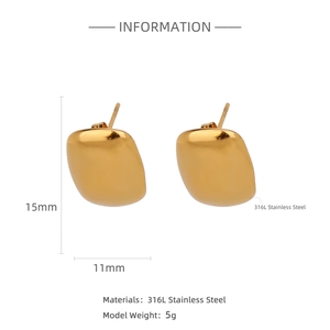 Detail view of 316L stainless steel square earrings showing 15mm height and 11mm width