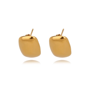 Minimalist square gold stud earrings with a polished mirror finish for a modern look