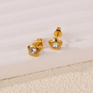 Boucles d'oreilles fleurs plaquées or 18k style français avec zircons scintillants