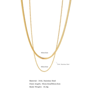 Détail du collier double rang plaqué or 18K avec chaîne serpent et torsadée et mesures