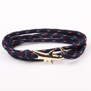 Bracciale multistrato in corda intrecciata blu con chiusura a gancio squalo dorato