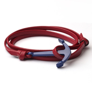 Bracelet multicouche en cuir tressé nautique avec fermoir en métal en forme d'ancre bleue