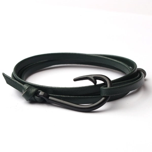 Bracelet Nautique Hameçon en Cuir Tressé pour Hommes Femmes Crochet en Alliage Réglable Style Pirate Bijoux Décontractés