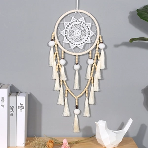 Attrape-Rêves Bohème Tissé Main Suspendu Mural Dentelle Blanche Motif Étoile Avec Perles en Bois Pompons Glands Décoration Maison