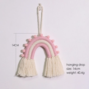 Décoration murale arc-en-ciel faite main avec pompons roses et franges pour chambre