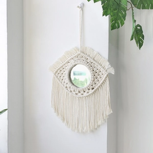 Miroir tissé bohème fait main en corde de coton blanc naturel avec détails de franges