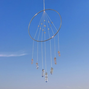 Suspension Murale Bohème Fait à la Main Anneau Métallique Pierre Naturelle Style Capteur de Rêves Décoration Maison Carillon pour Chambre Salon Cadeau