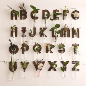 Alphabet Shaped Wood Wall Mounted Propagation Vase With Plastic Tube Modern Minimalist Letter A-Z Hydroponic Planter Hanging Home Decor Office Gift