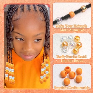 Détail de perles en acrylique à large trou pour tresses d'enfants et coiffures