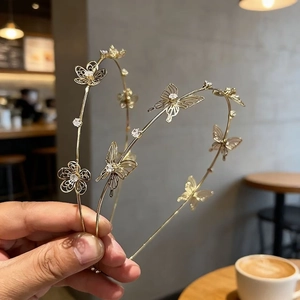Fashion Hollow Butterfly Flower Headband Alloy Electroplated Rhinestone Hair Hoop Sparkling Elegant Hair Accessory For Women