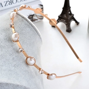 Elegant rose gold headband featuring alternating pearls and rhinestones on a slim metal frame