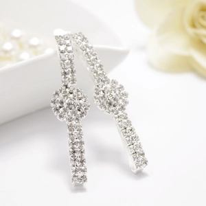 Sparkling silver sunflower hair pins with crystals and rhinestones for elegant styling