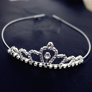 Serre-tête couronne argenté pour filles avec strass en cœur pour spectacles et fêtes