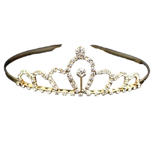 Couronne dorée élégante pour enfants avec strass brillants pour fêtes et spectacles
