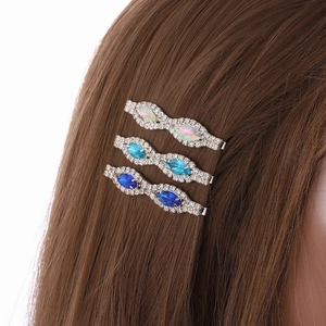 Lot de trois épingles à cheveux coréennes avec strass et pierres précieuses colorées