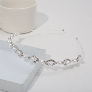 Serre-tête élégant en métal argenté avec perles blanches et strass pour mariages