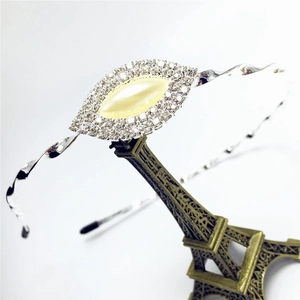 Serre-tête en métal argenté avec perle marquise et strass brillants scintillants
