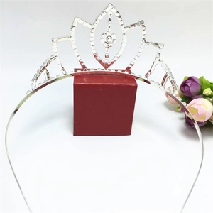 Couronne de mariée en alliage argenté avec strass pour mariages et spectacles