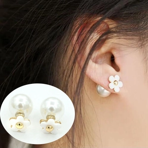 Elegant Alloy Flower Faux Artificial Pearl Stud Earrings Double Sided Front Back White Black Daisy Korean Style Women Jewelry Gift