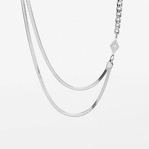 Double-layered silver titanium steel snake chain necklace with star engraved rhombus charm