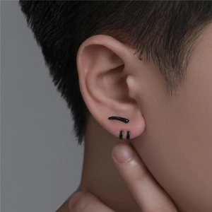 Minimalist Titanium Steel Geometric Hook Stud Earrings Unisex Punk Style Electroplated Water Drop Claw Jewelry Accessories